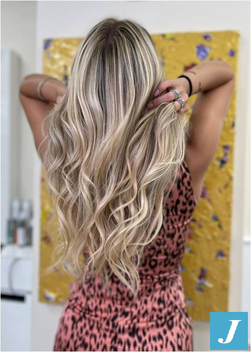 Degradé sui capelli lisci o ricci